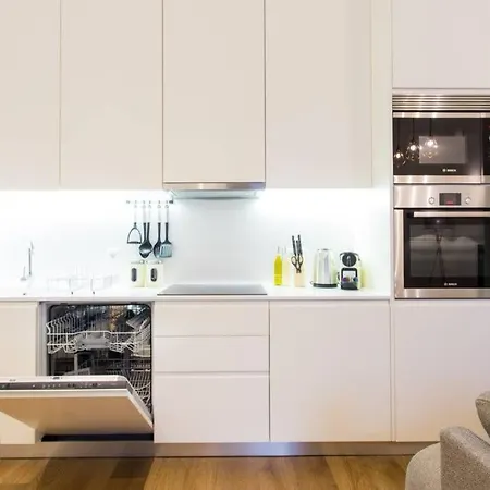 Restauradores Terrace Apartment Lisbon
